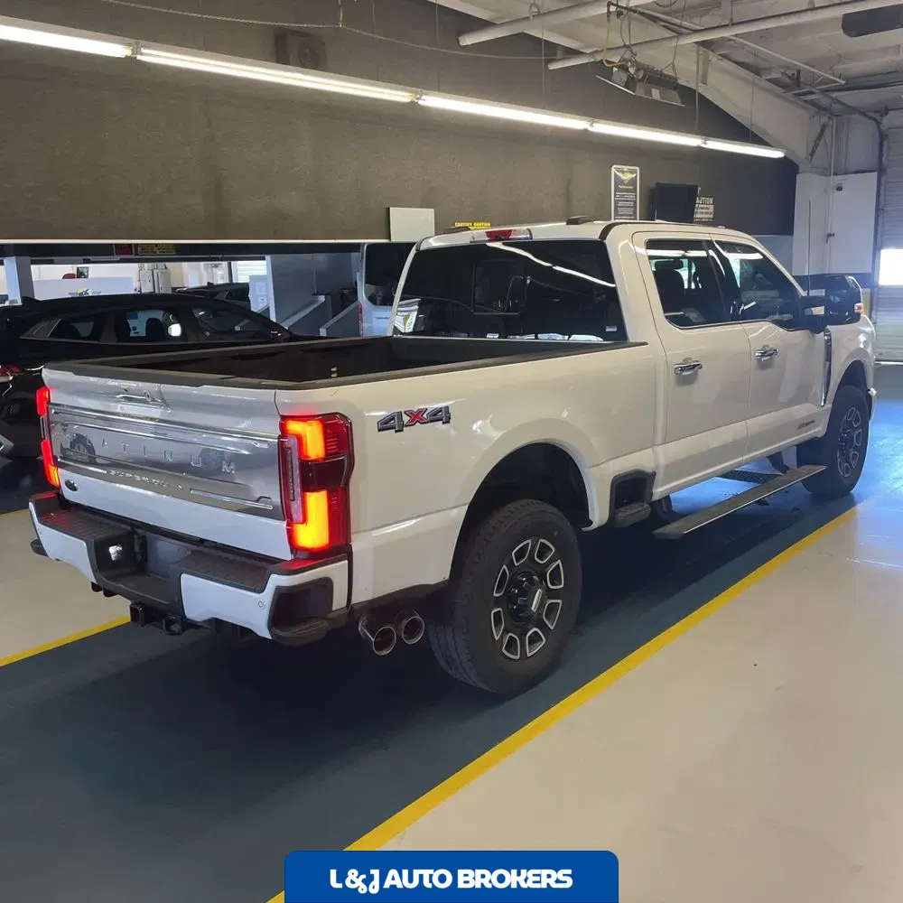 2024 Ford F-250 Super Duty Platinum