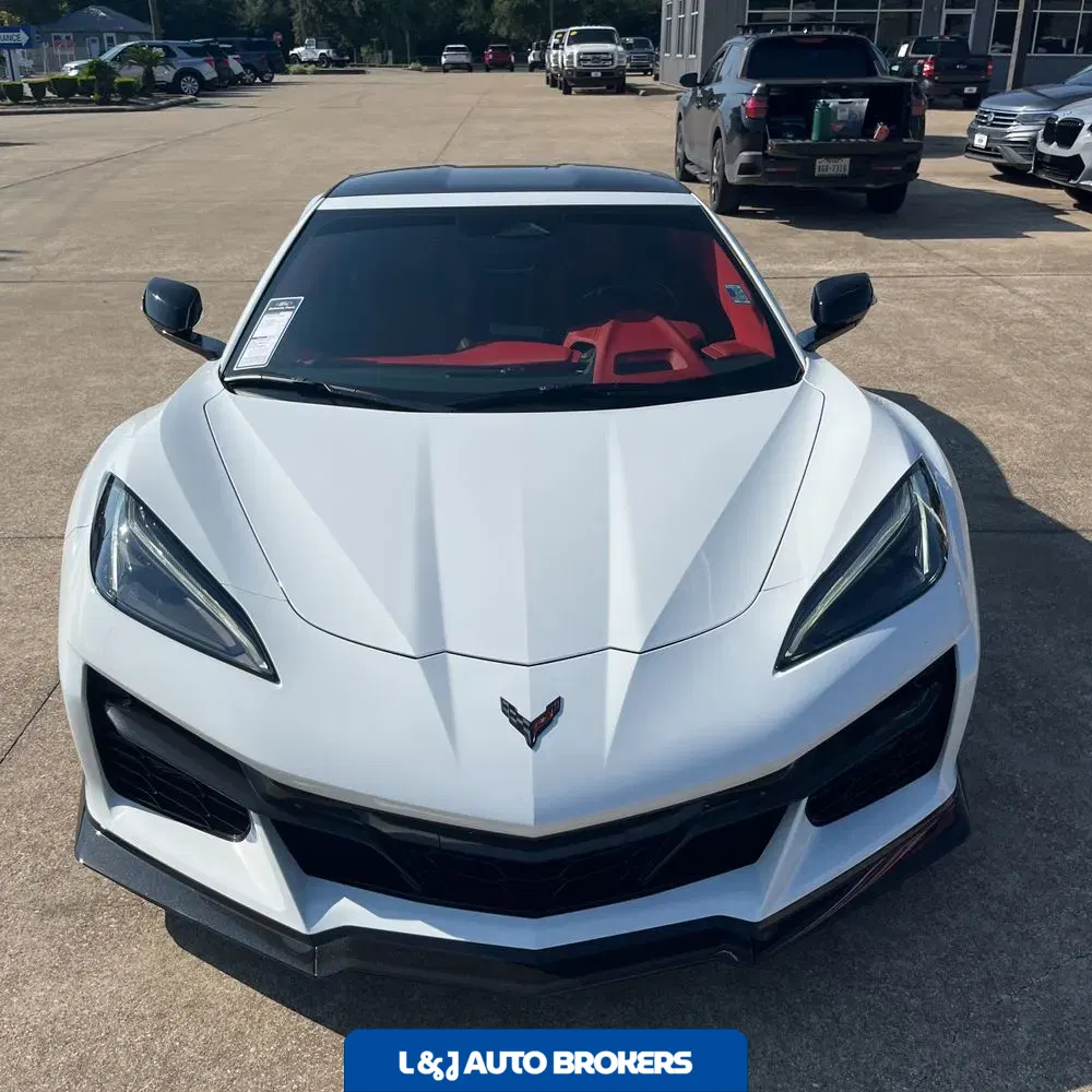 2025 Chevrolet Corvette E-Ray