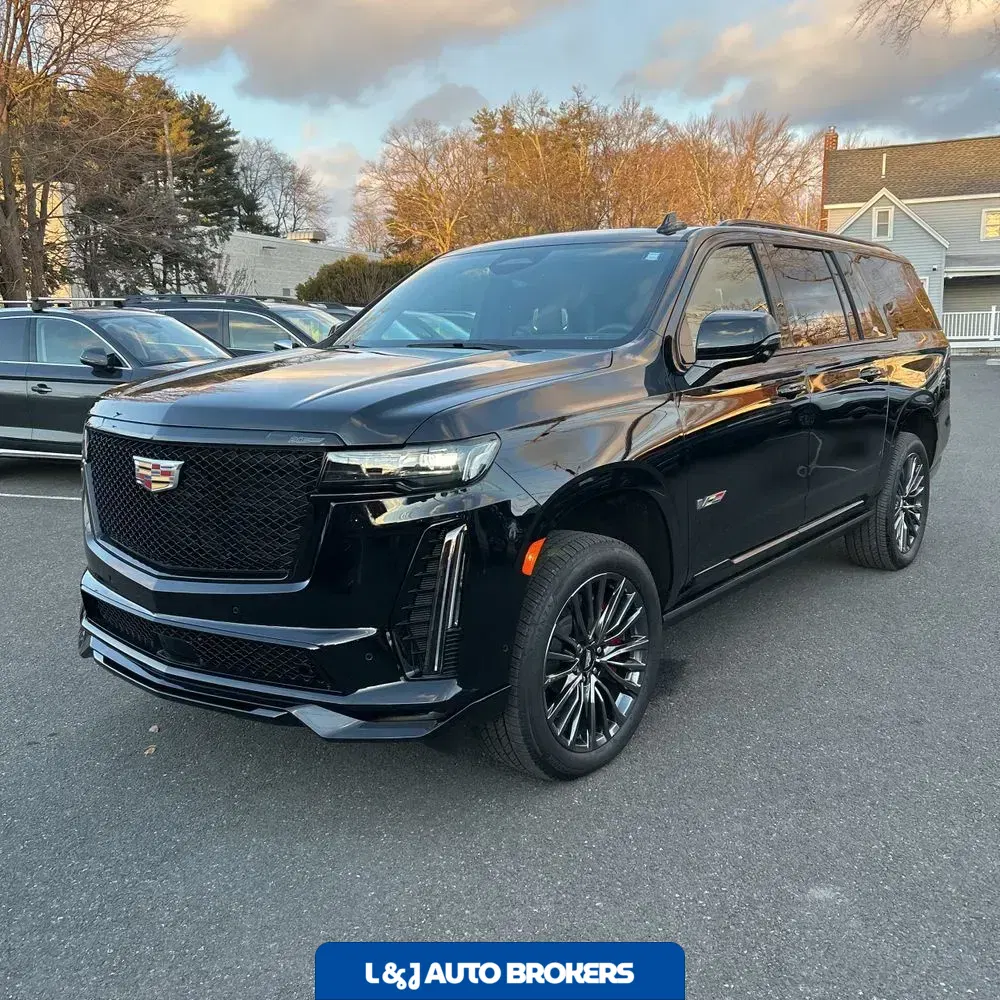 2024 Cadillac Escalade-V ESV Base