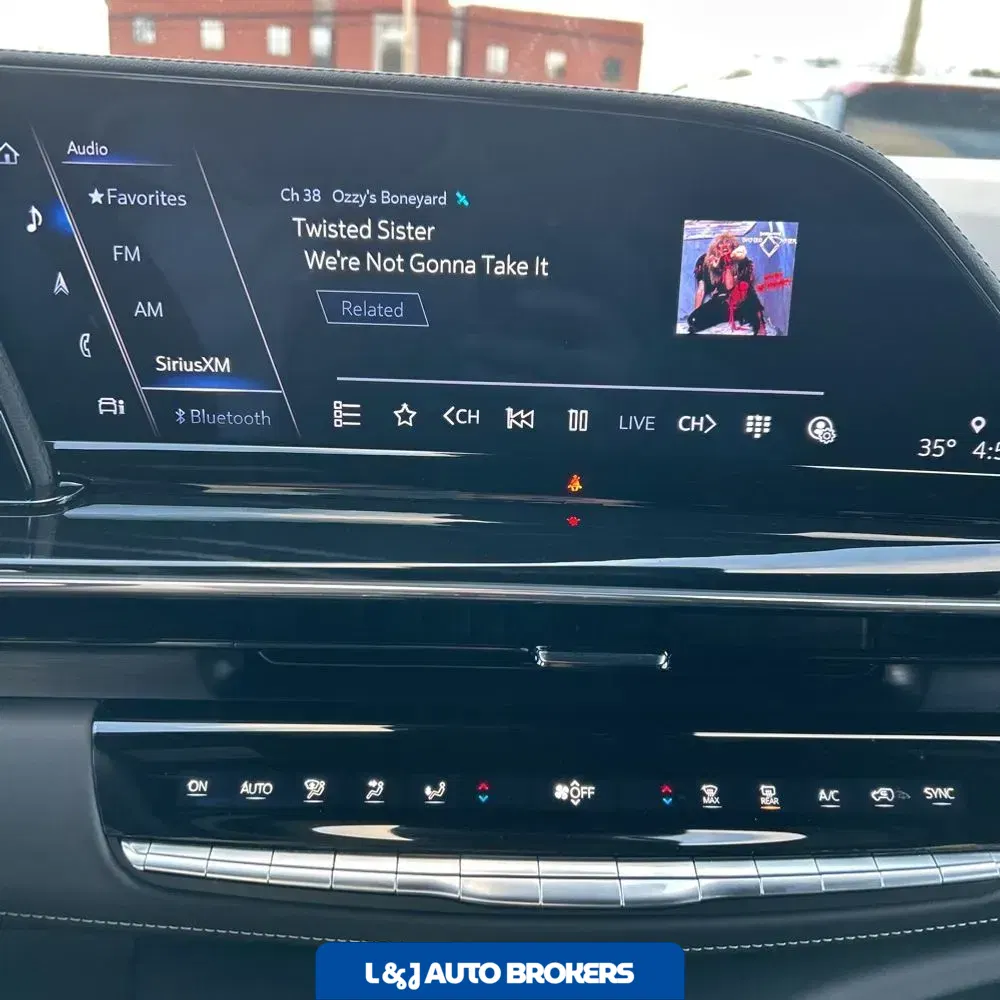 2024 Cadillac Escalade-V ESV Base