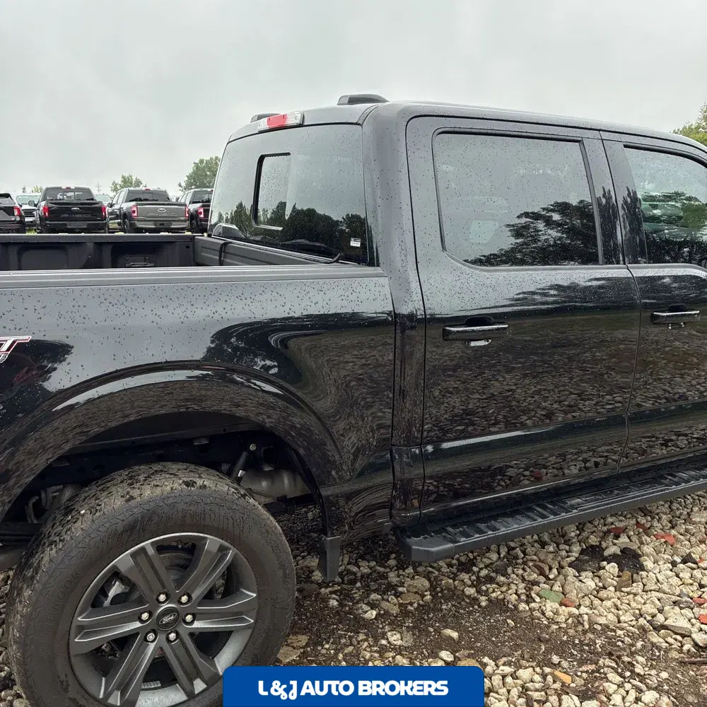 2023 Ford F150 Lariat