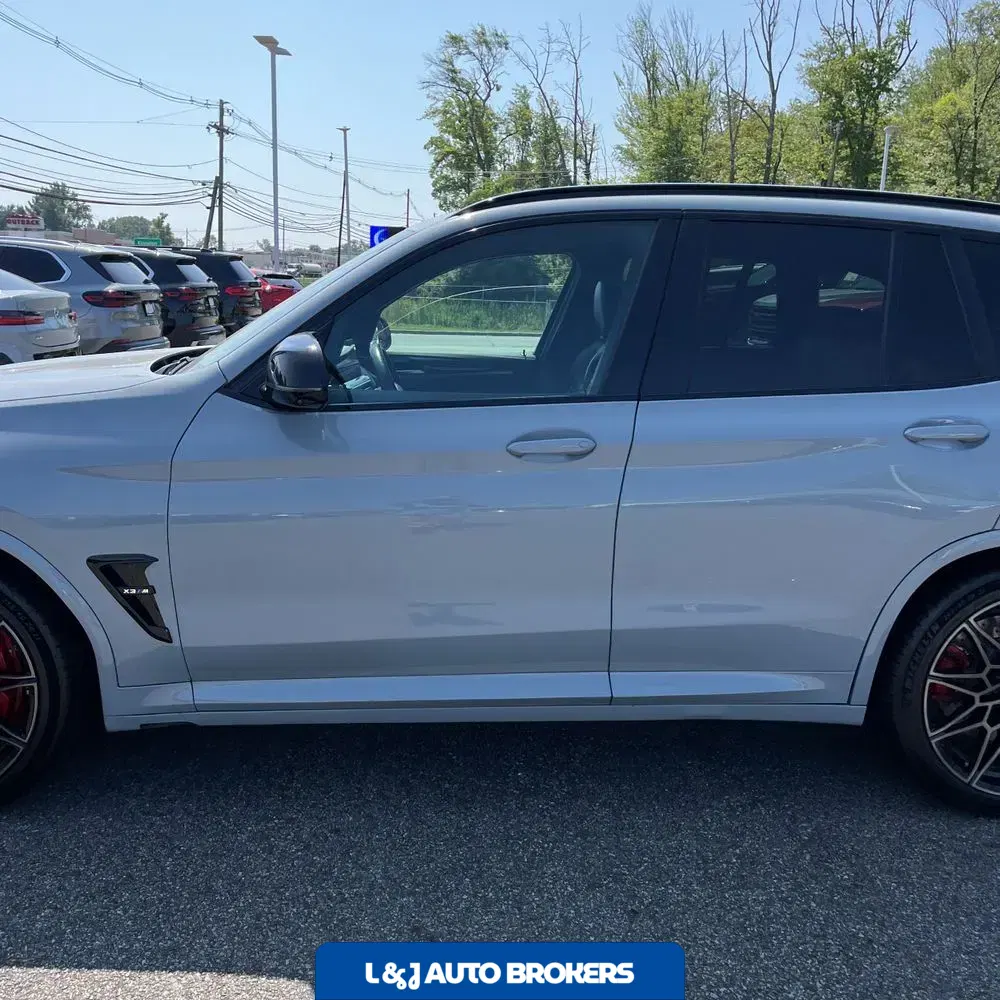 2023 BMW X3 M