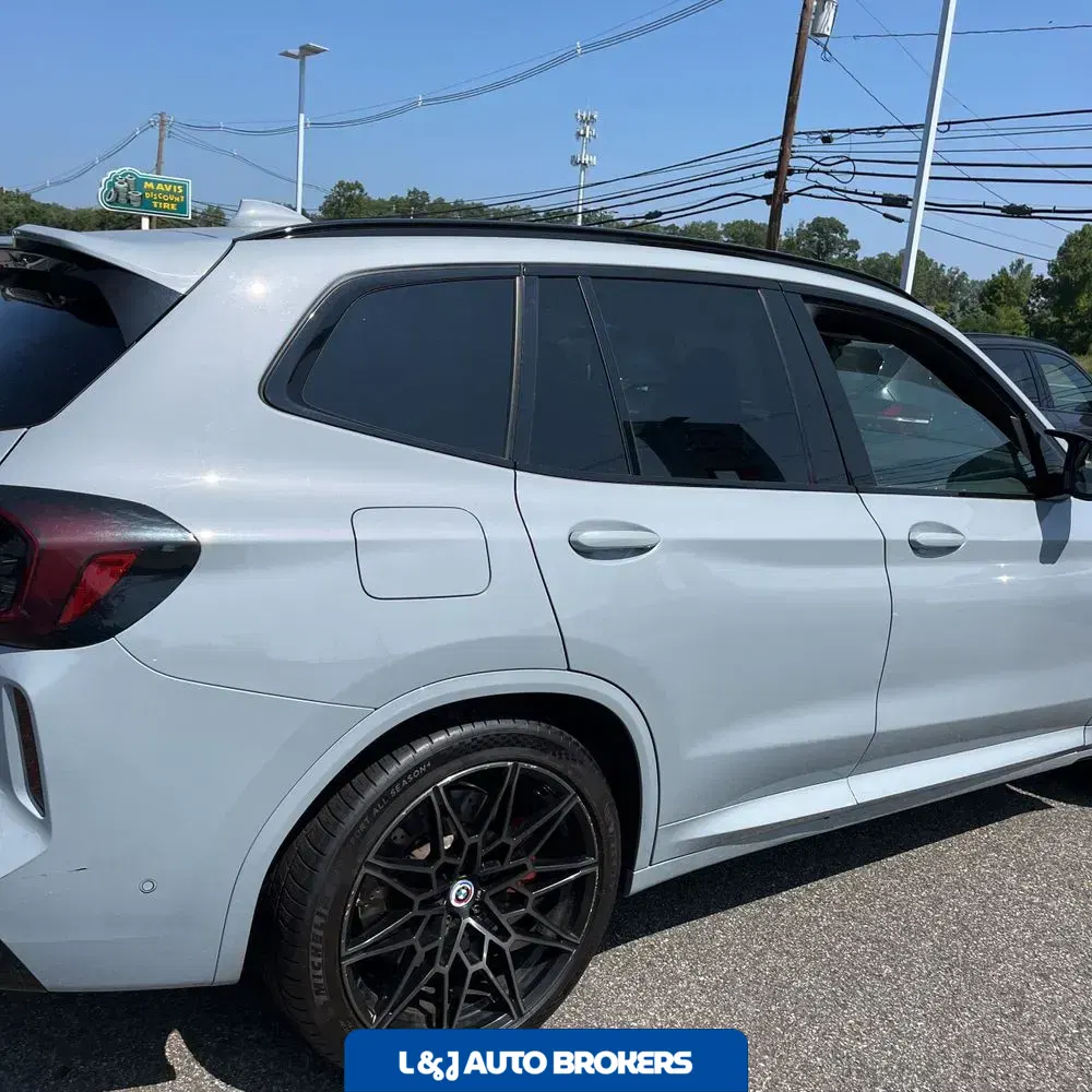 2023 BMW X3 M
