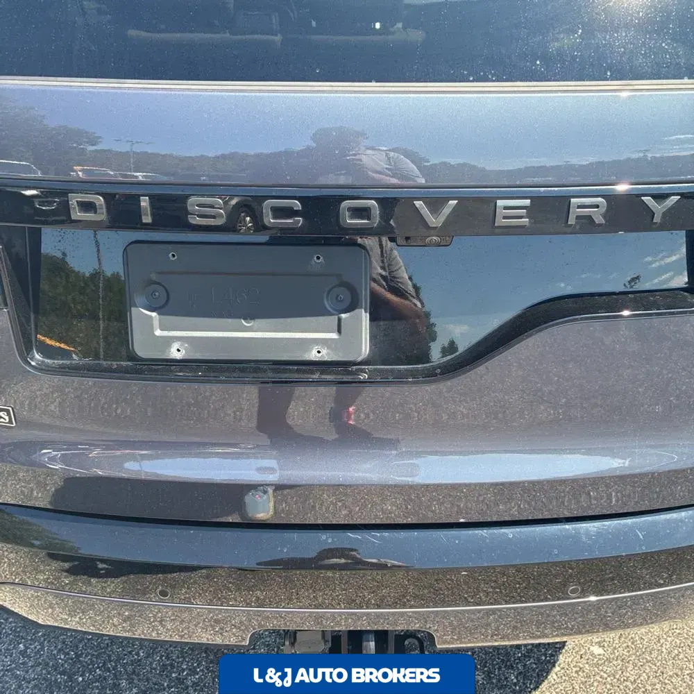 2024 Land Rover Discovery Dynamic SE P300