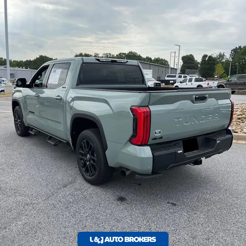 2025 Toyota Tundra Limited HV