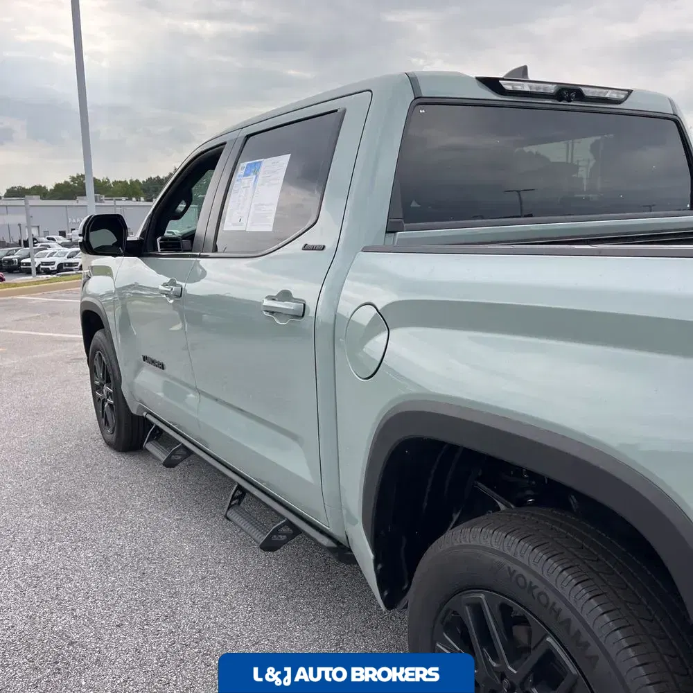 2025 Toyota Tundra Limited HV