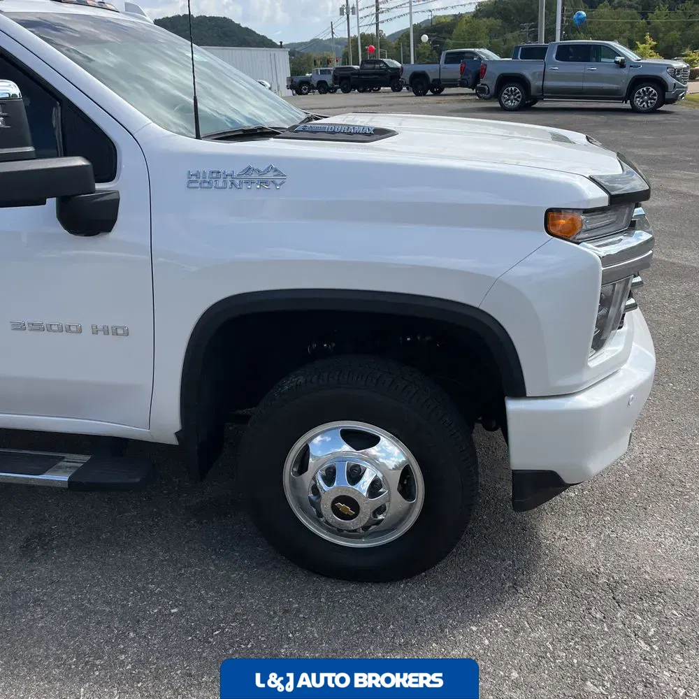 2022 Chevrolet Silverado 3500HD High Country