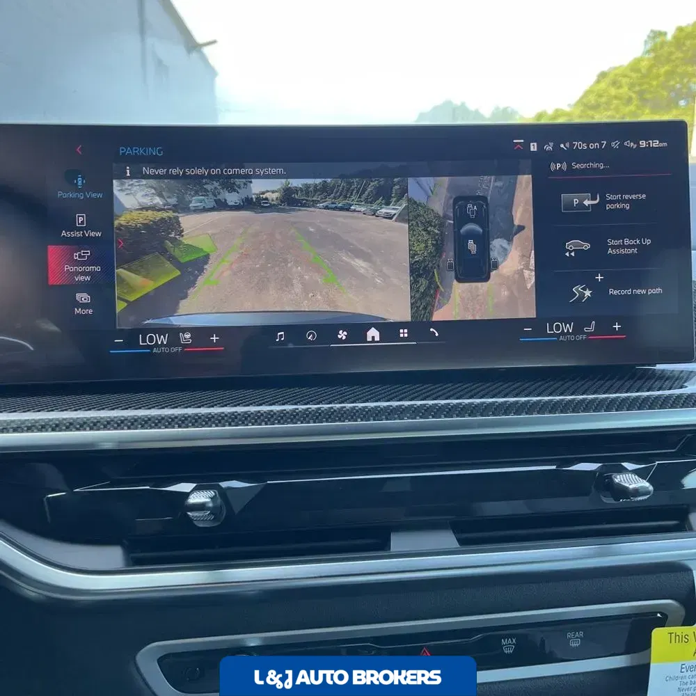2025 BMW X5 M60i