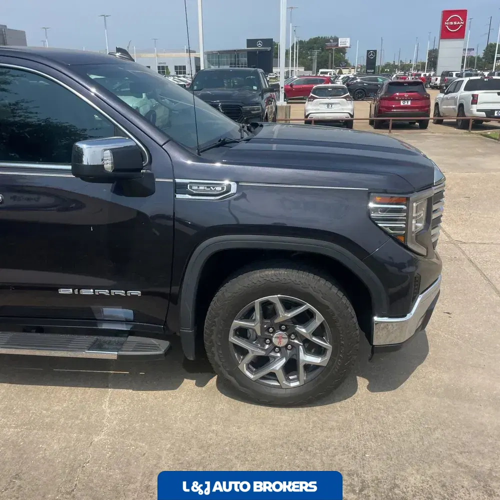 2022 GMC Sierra 1500 SLT