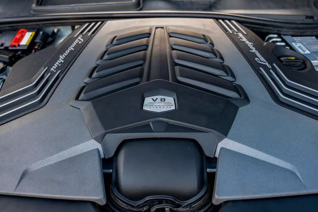 2020 Lamborghini Urus