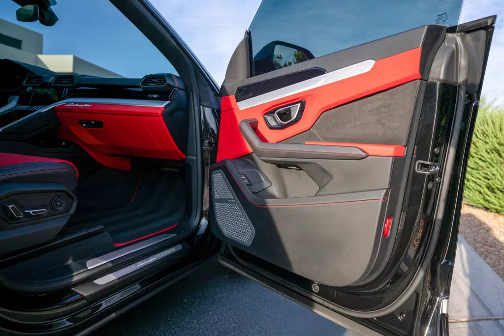 2020 Lamborghini Urus