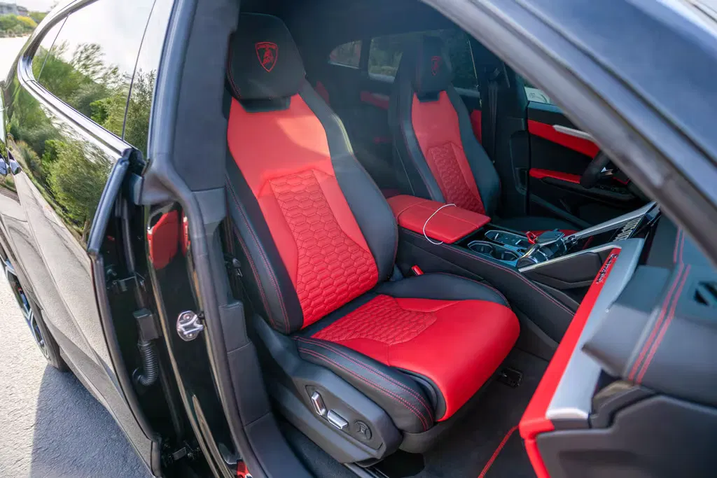 2020 Lamborghini Urus