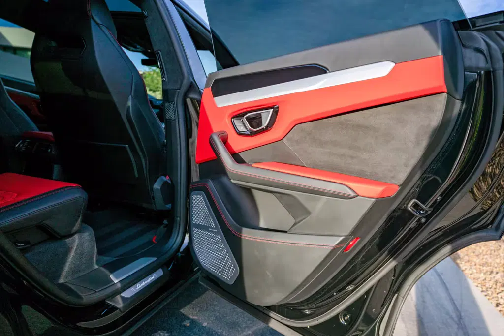2020 Lamborghini Urus