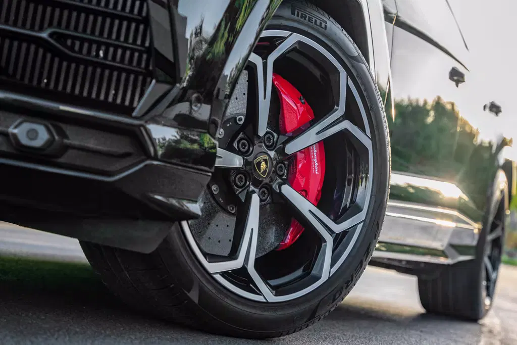 2020 Lamborghini Urus