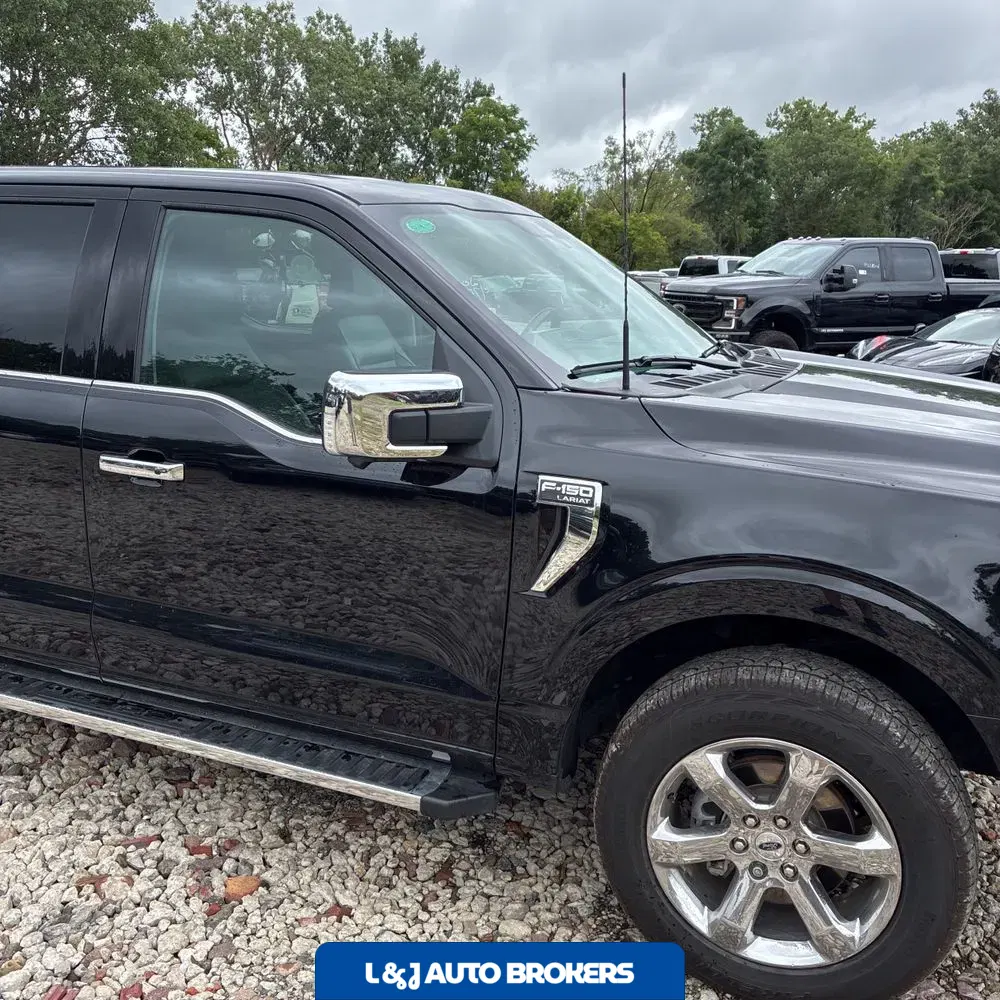 2023 Ford F150 Lariat