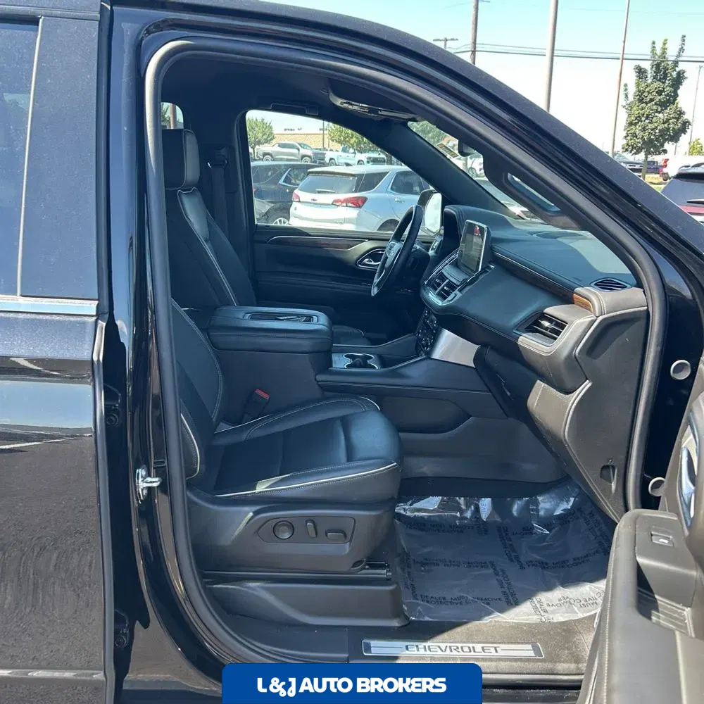 2024 Chevrolet Suburban Premier