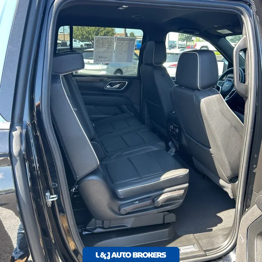 2024 Chevrolet Suburban Premier