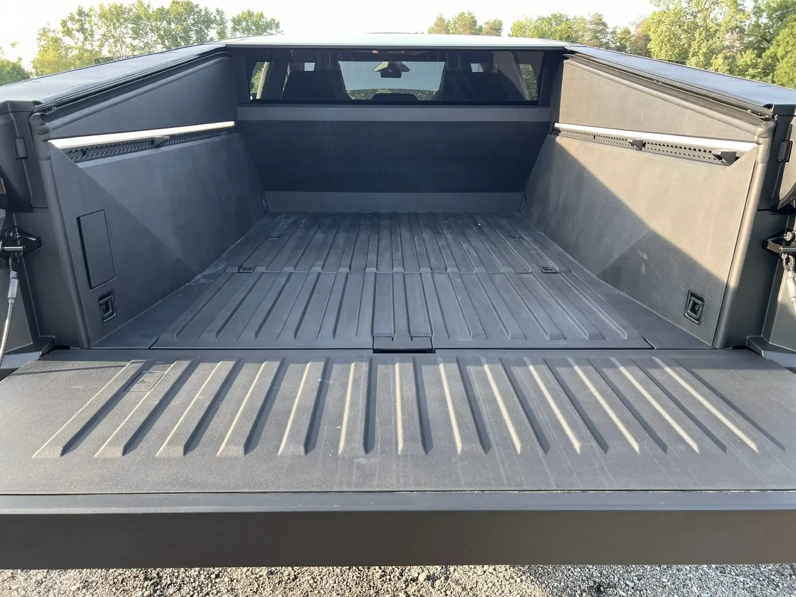2024 Tesla Cybertruck AWD Foundation Series