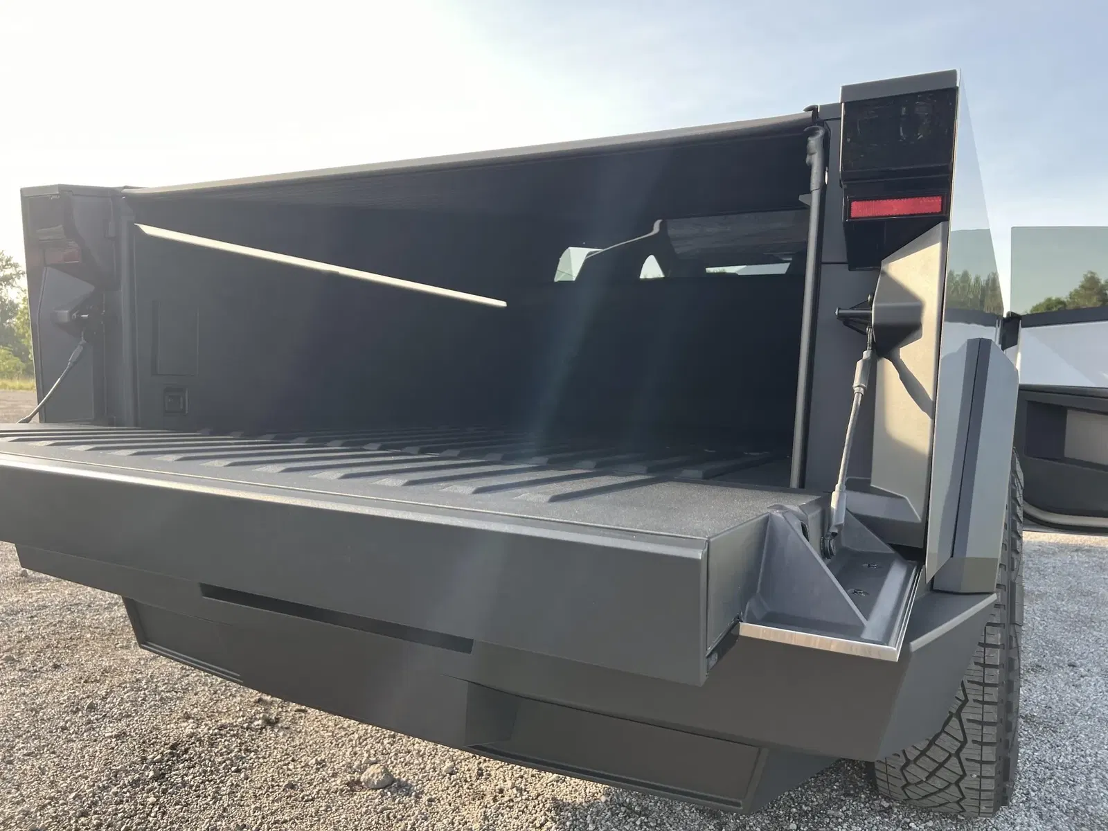 2024 Tesla Cybertruck AWD Foundation Series