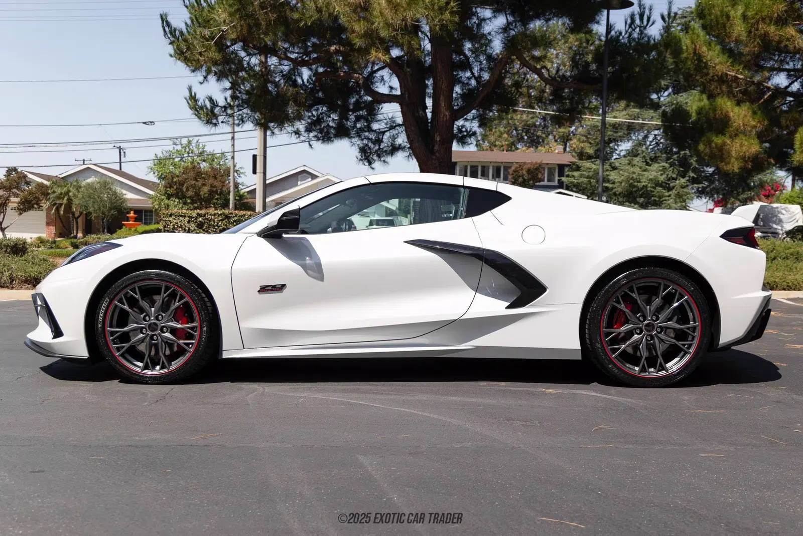 2023 Chevrolet Corvette Stingray Coupe 3LT Z51 70th Anniversary Edition
