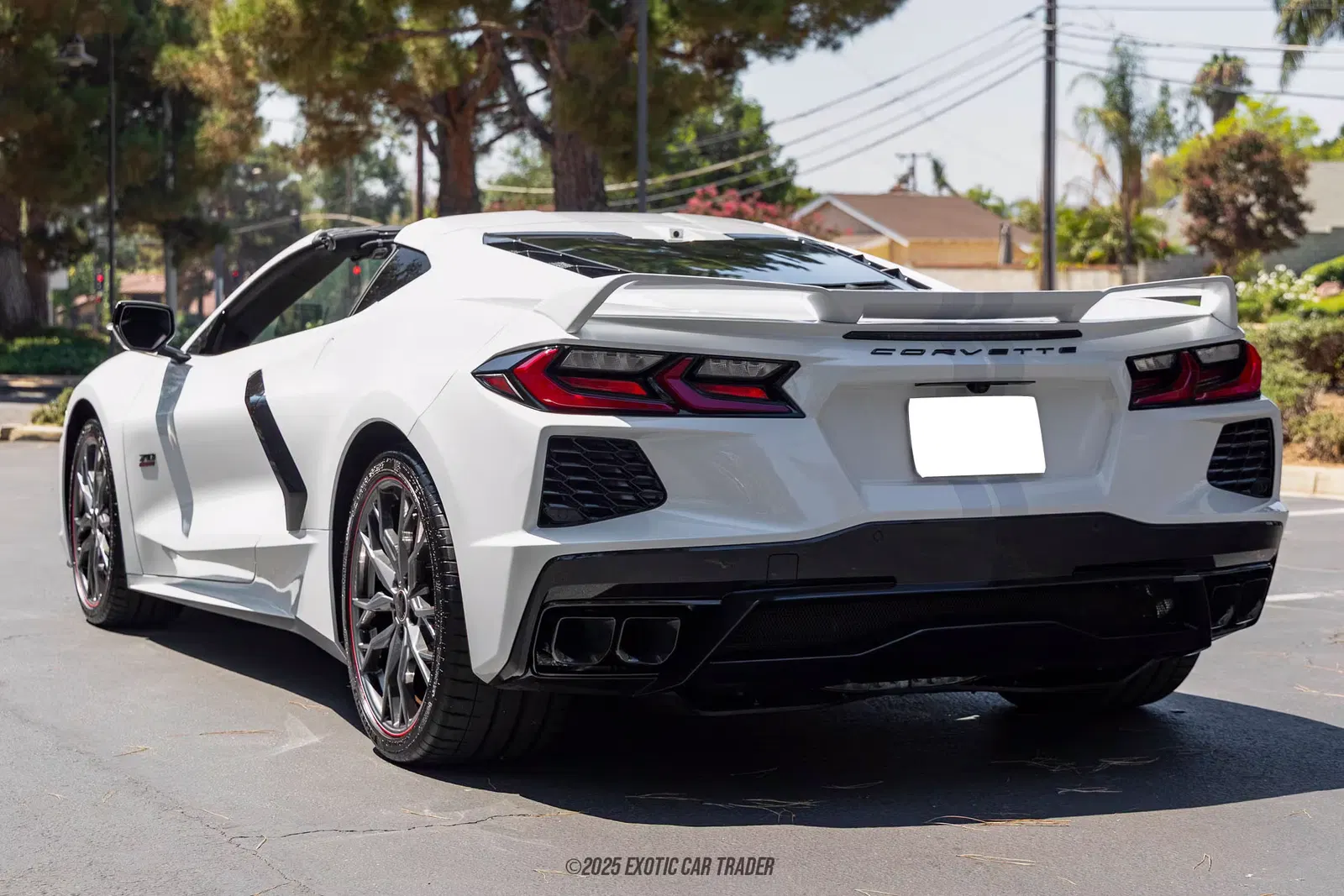 2023 Chevrolet Corvette Stingray Coupe 3LT Z51 70th Anniversary Edition