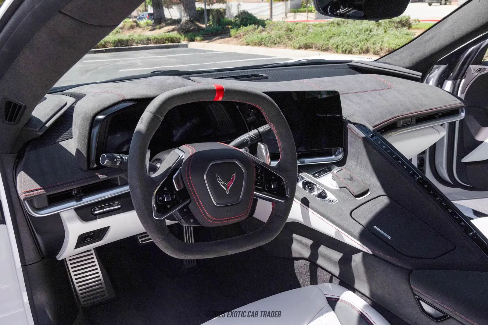 2023 Chevrolet Corvette Stingray Coupe 3LT Z51 70th Anniversary Edition