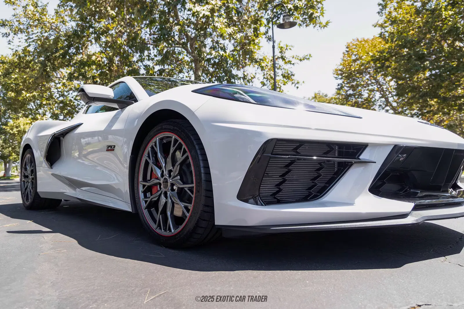 2023 Chevrolet Corvette Stingray Coupe 3LT Z51 70th Anniversary Edition