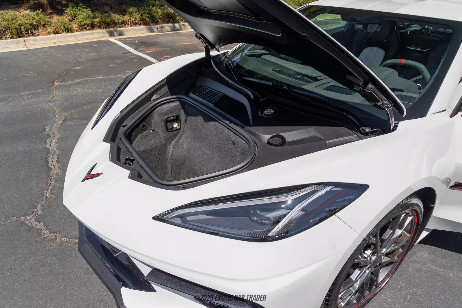 2023 Chevrolet Corvette Stingray Coupe 3LT Z51 70th Anniversary Edition