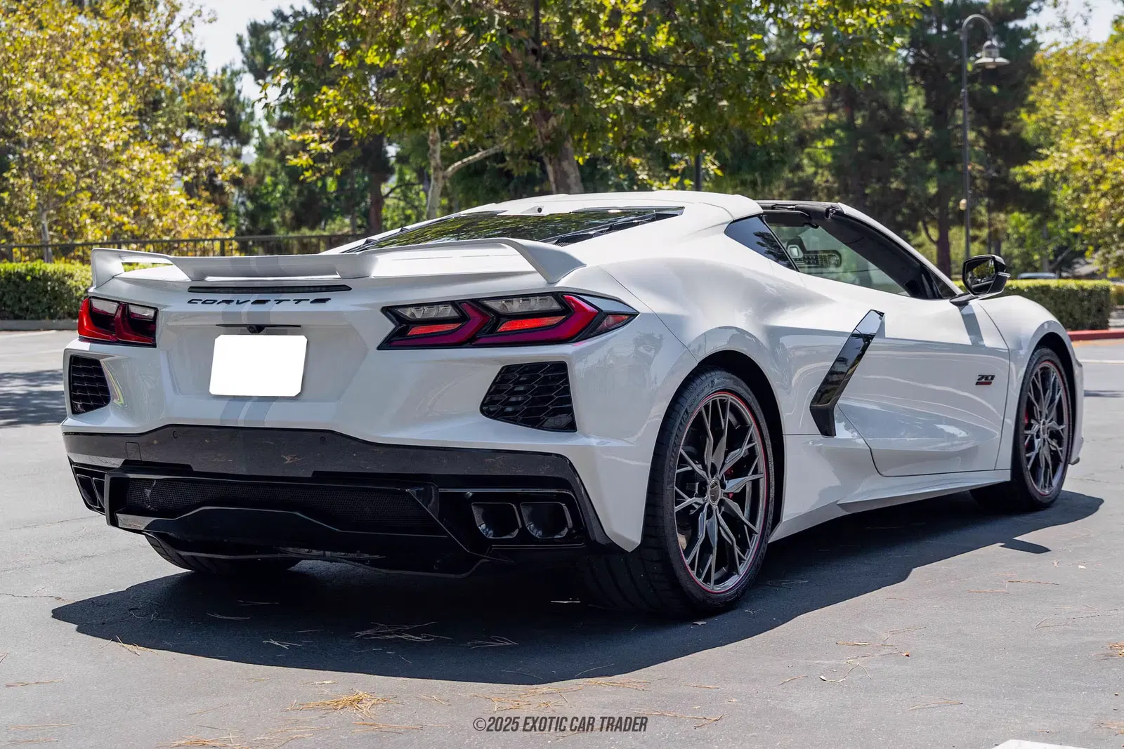 2023 Chevrolet Corvette Stingray Coupe 3LT Z51 70th Anniversary Edition