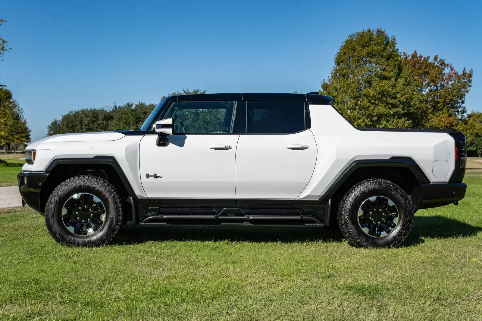 2022 GMC Hummer EV Pickup Edition 1