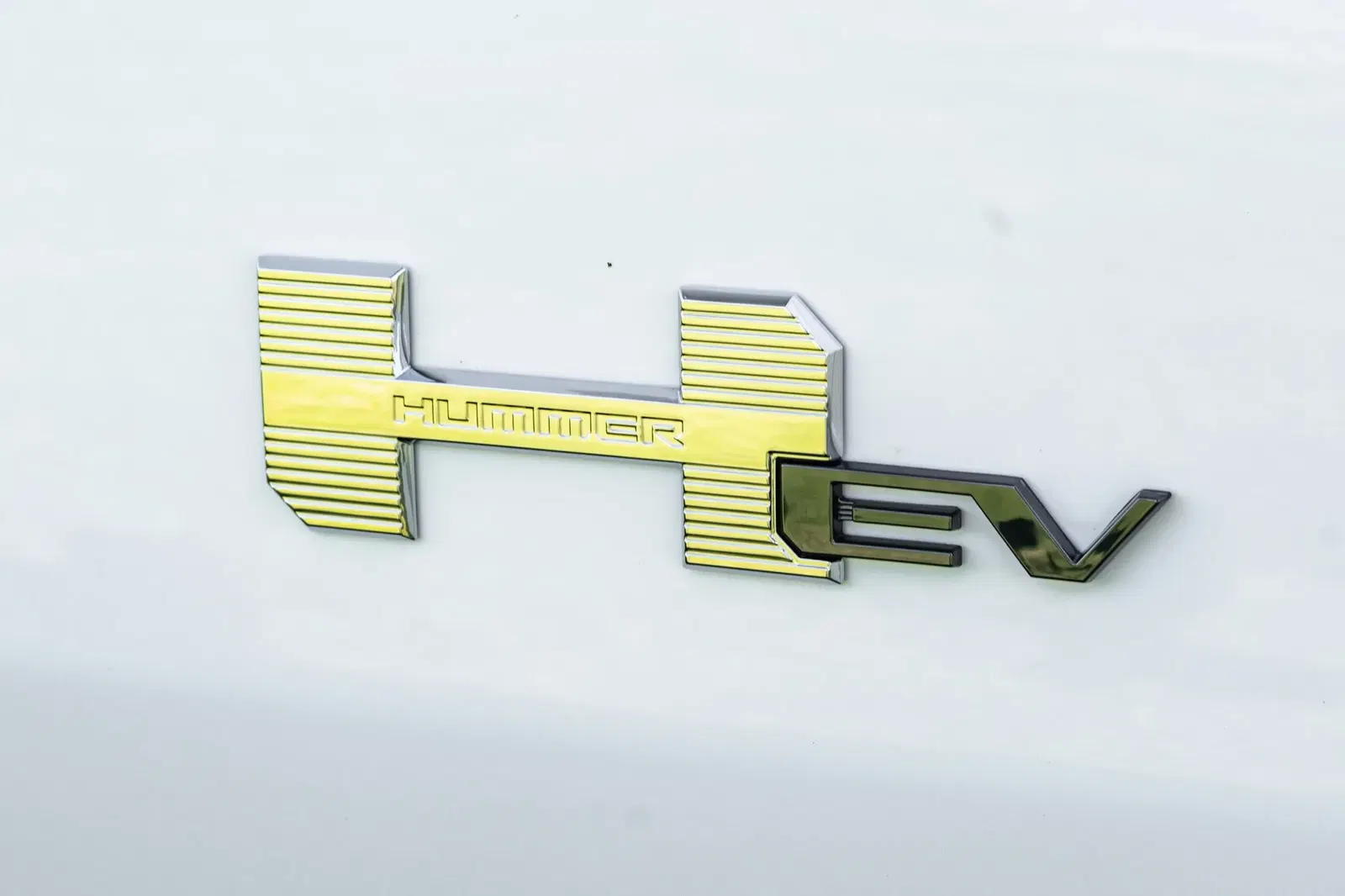 2022 GMC Hummer EV Pickup Edition 1