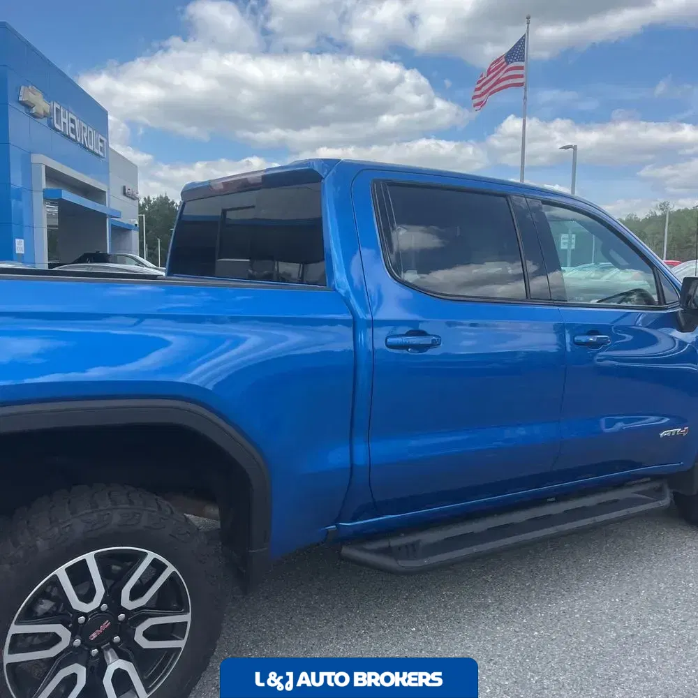 2024 GMC Sierra 1500 AT4