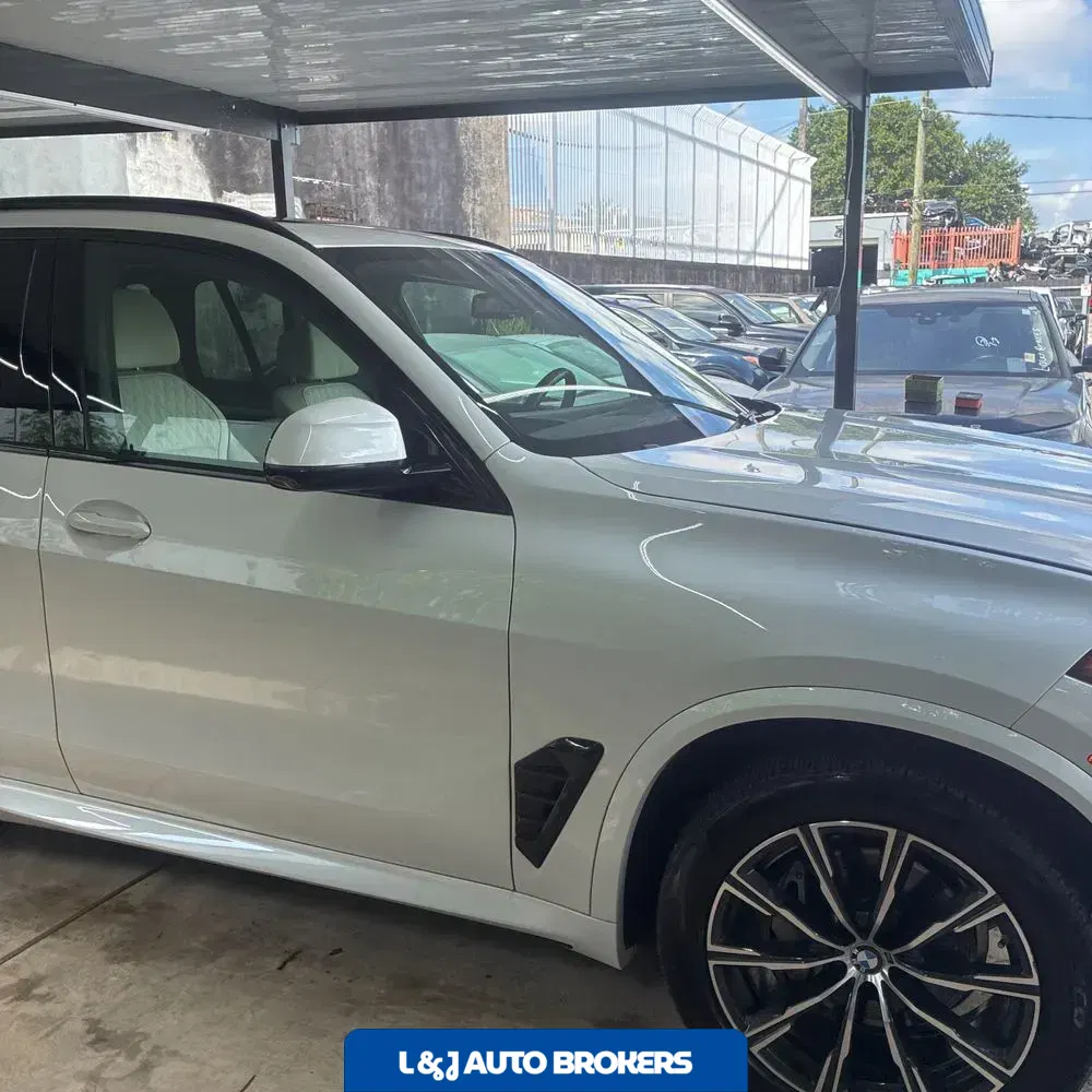 2024 BMW X5 XDrive40i