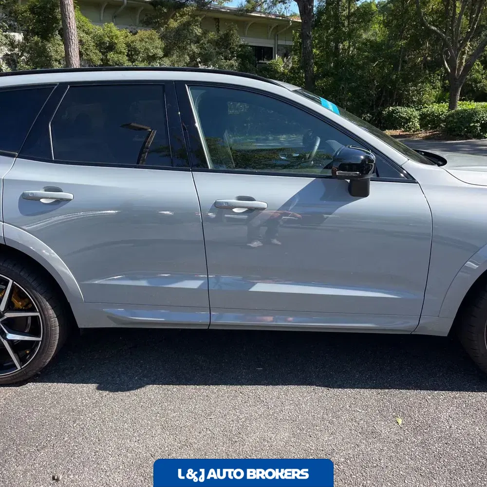 2025 Volvo XC60 T8 - Polestar PHEV