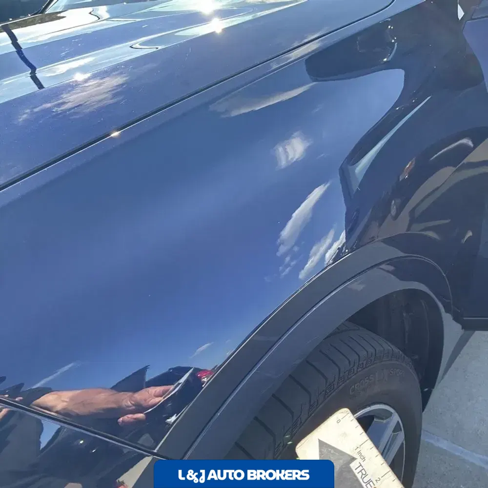 2023 BMW X7 M60i