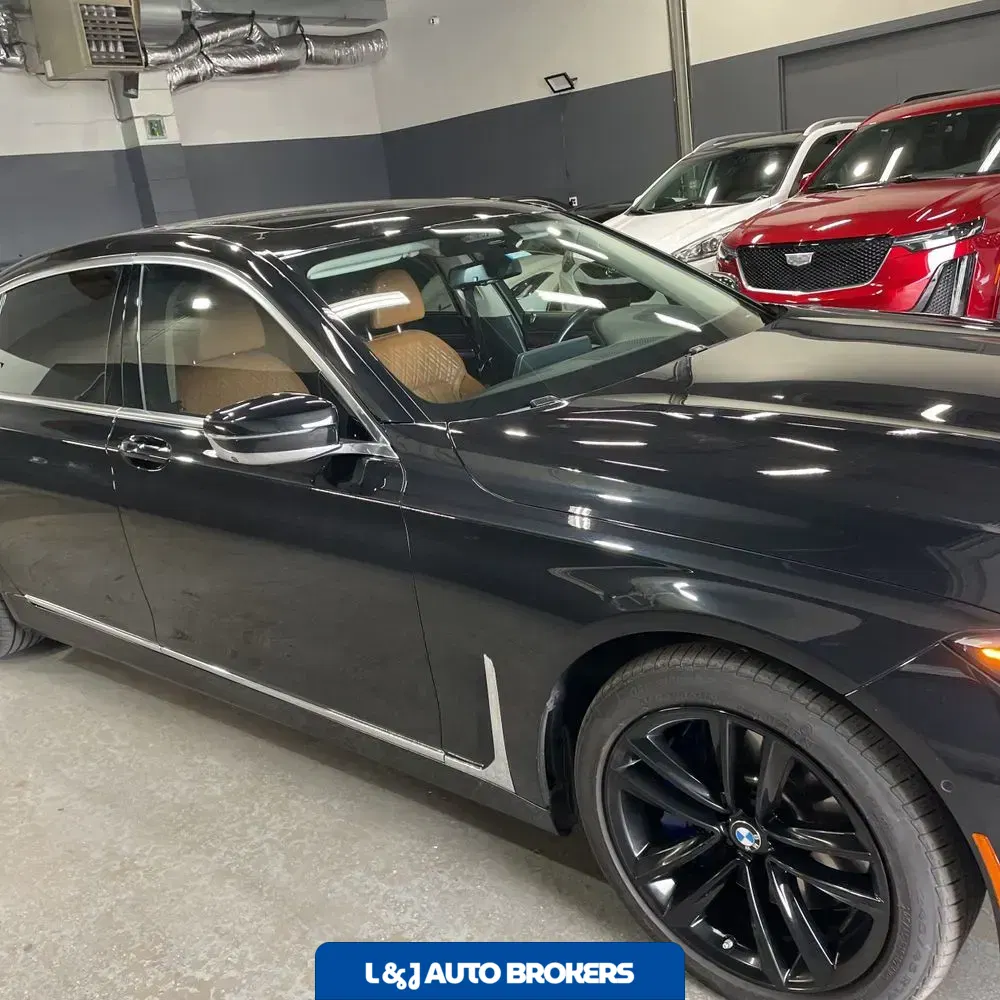 2022 BMW 7-Series 750xi