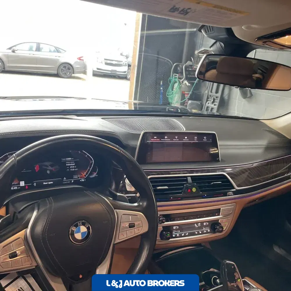 2022 BMW 7-Series 750xi