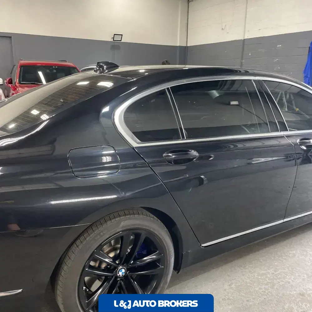 2022 BMW 7-Series 750xi