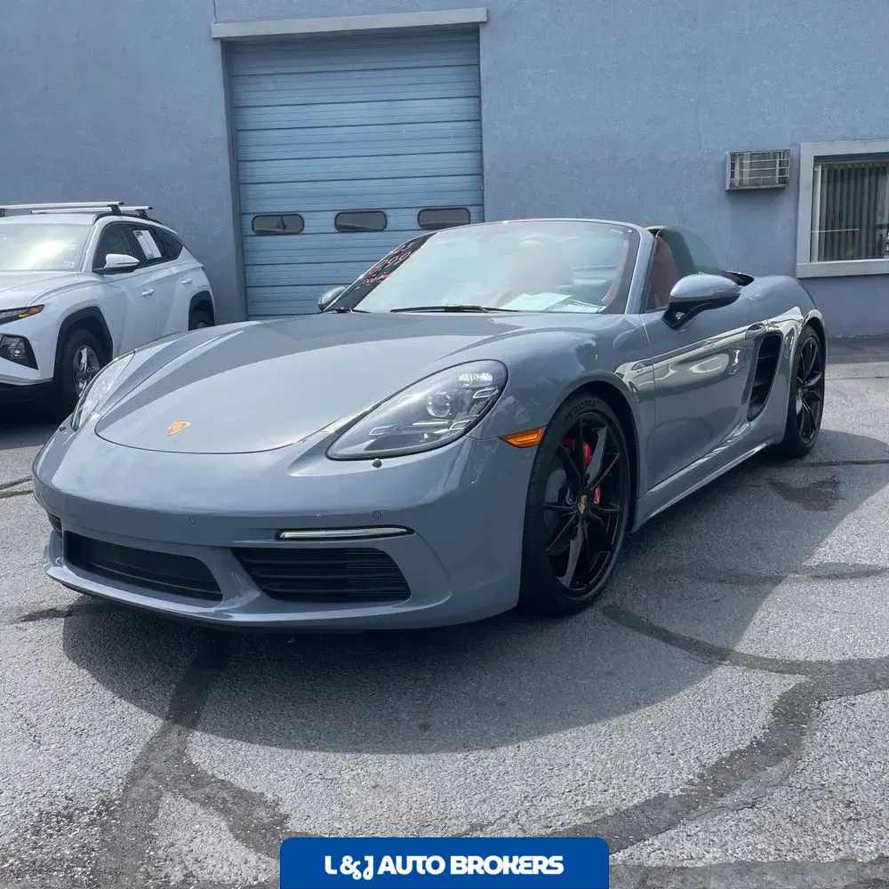2023 Porsche 718 Boxster S