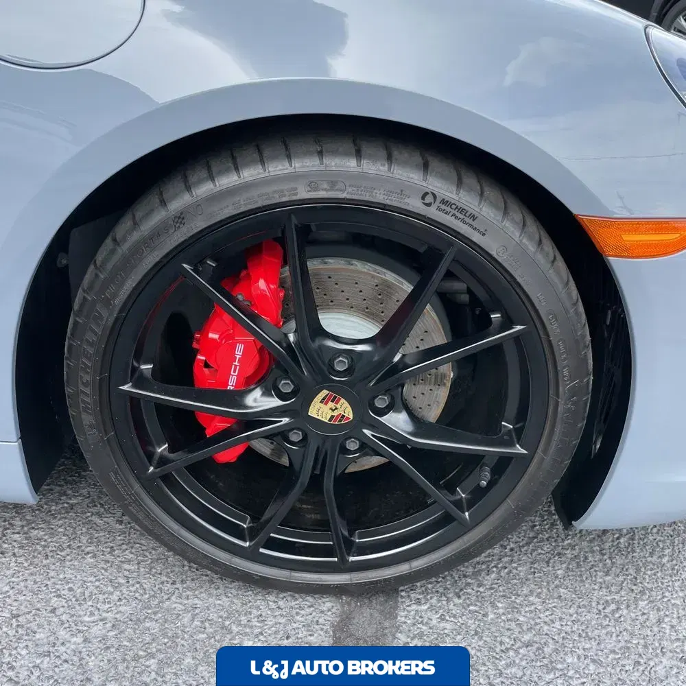 2023 Porsche 718 Boxster S