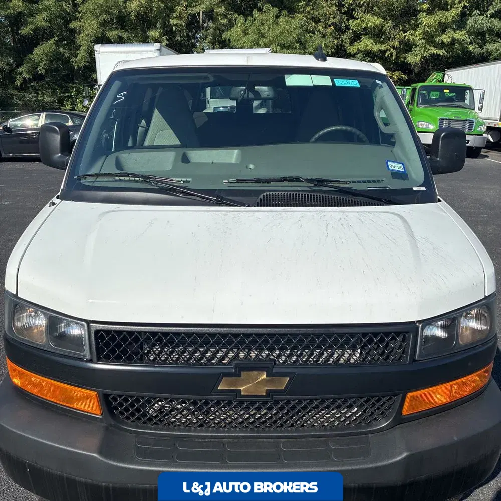 2024 Chevrolet Express LS 3500