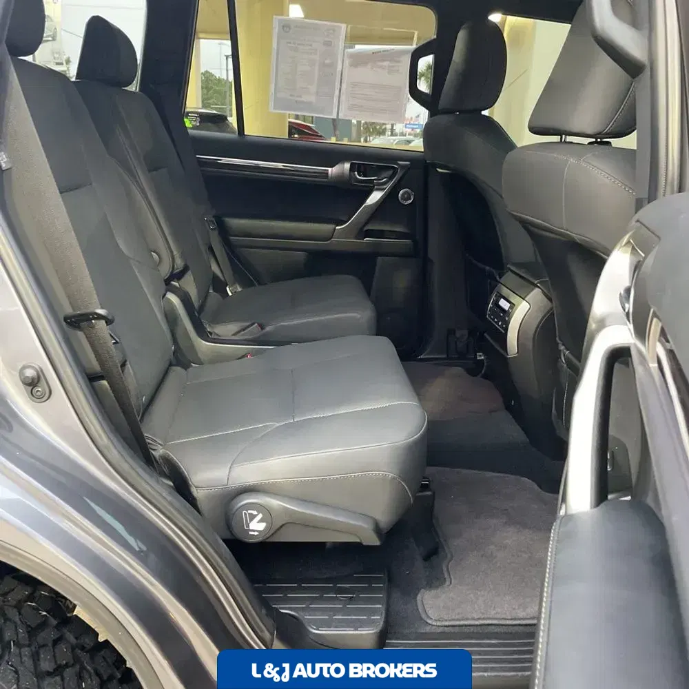 2023 Lexus GX 460 Base