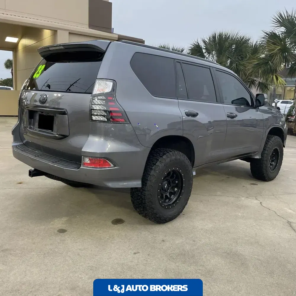 2023 Lexus GX 460 Base