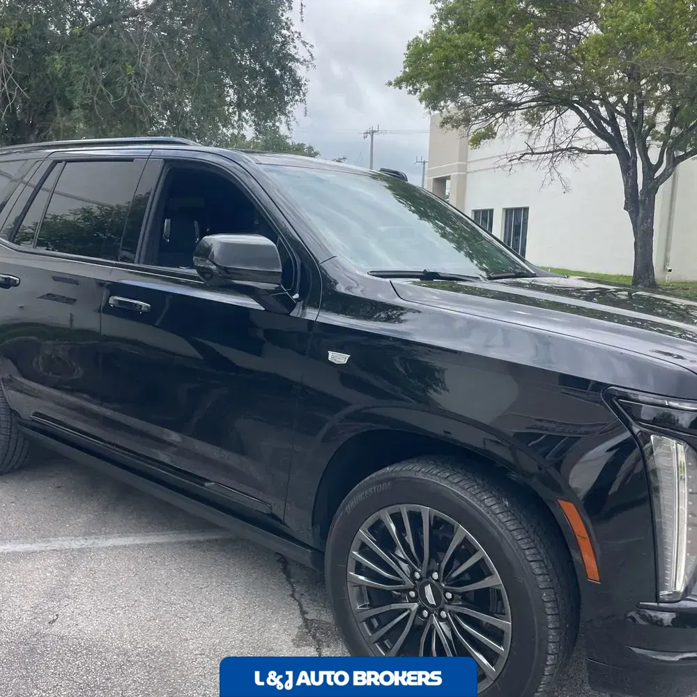 2025 Cadillac Escalade Sport Platinum