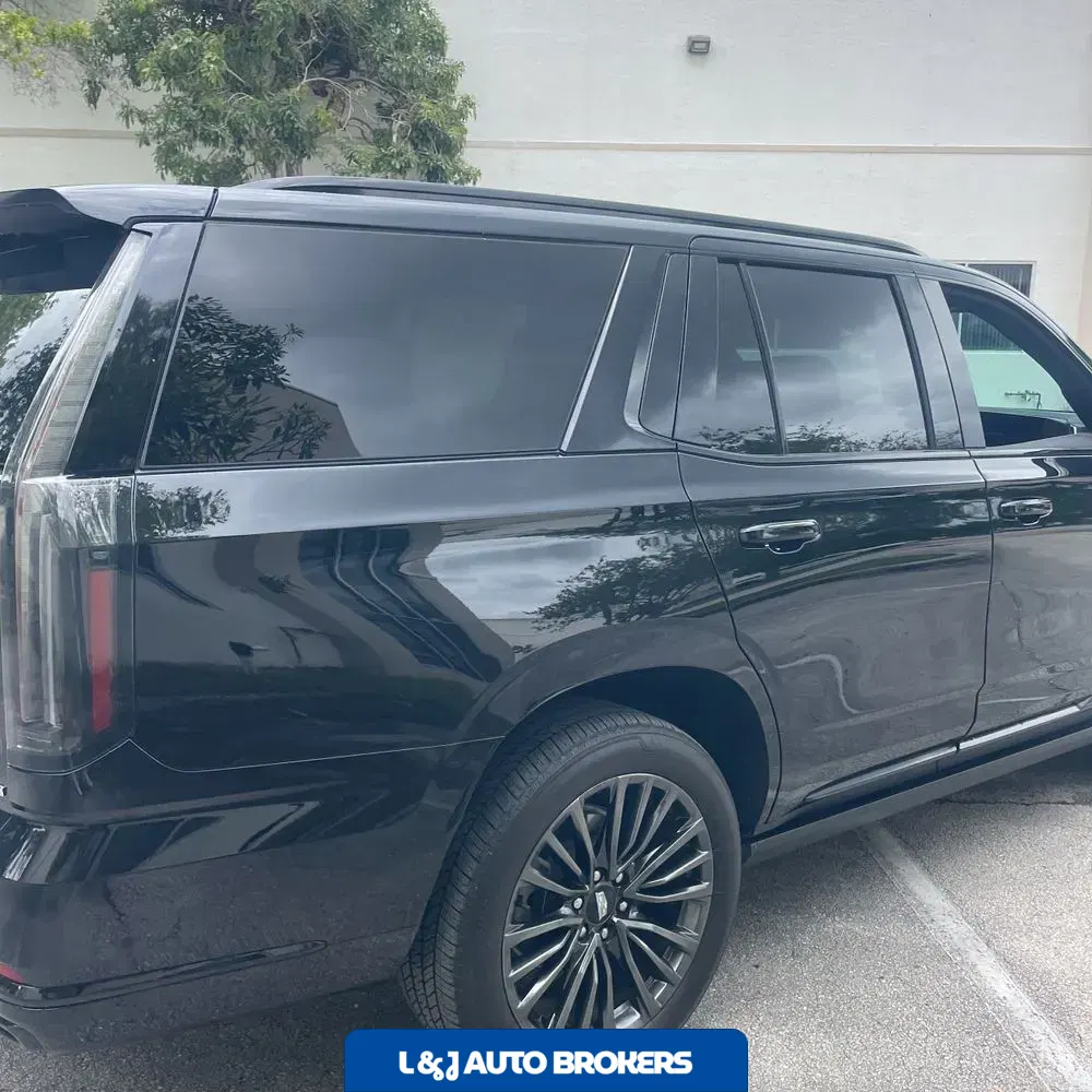 2025 Cadillac Escalade Sport Platinum