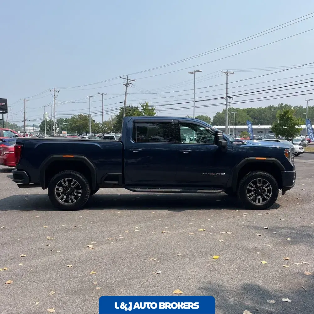 2022 GMC Sierra 2500HD AT4