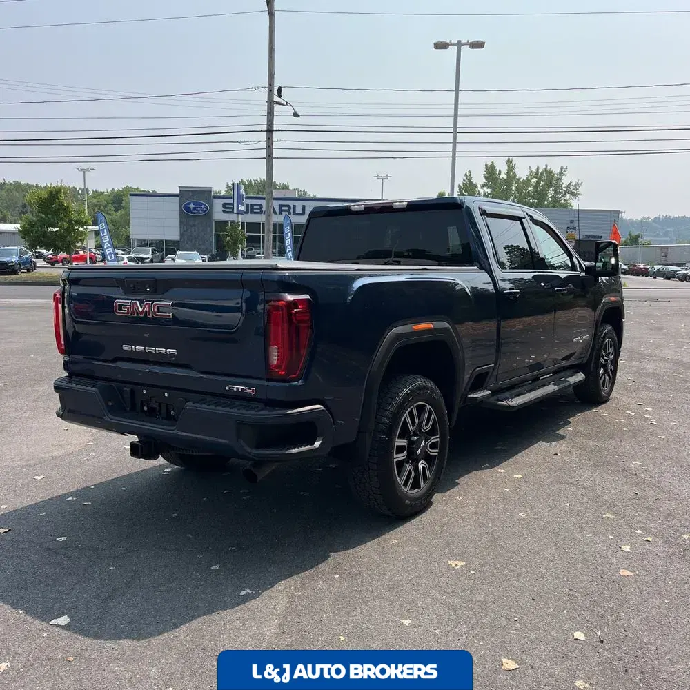 2022 GMC Sierra 2500HD AT4