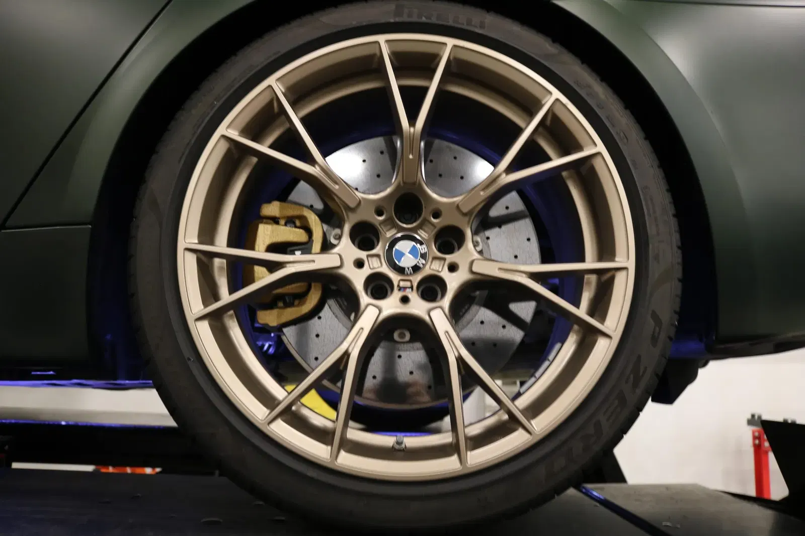 2022 BMW M5 CS
