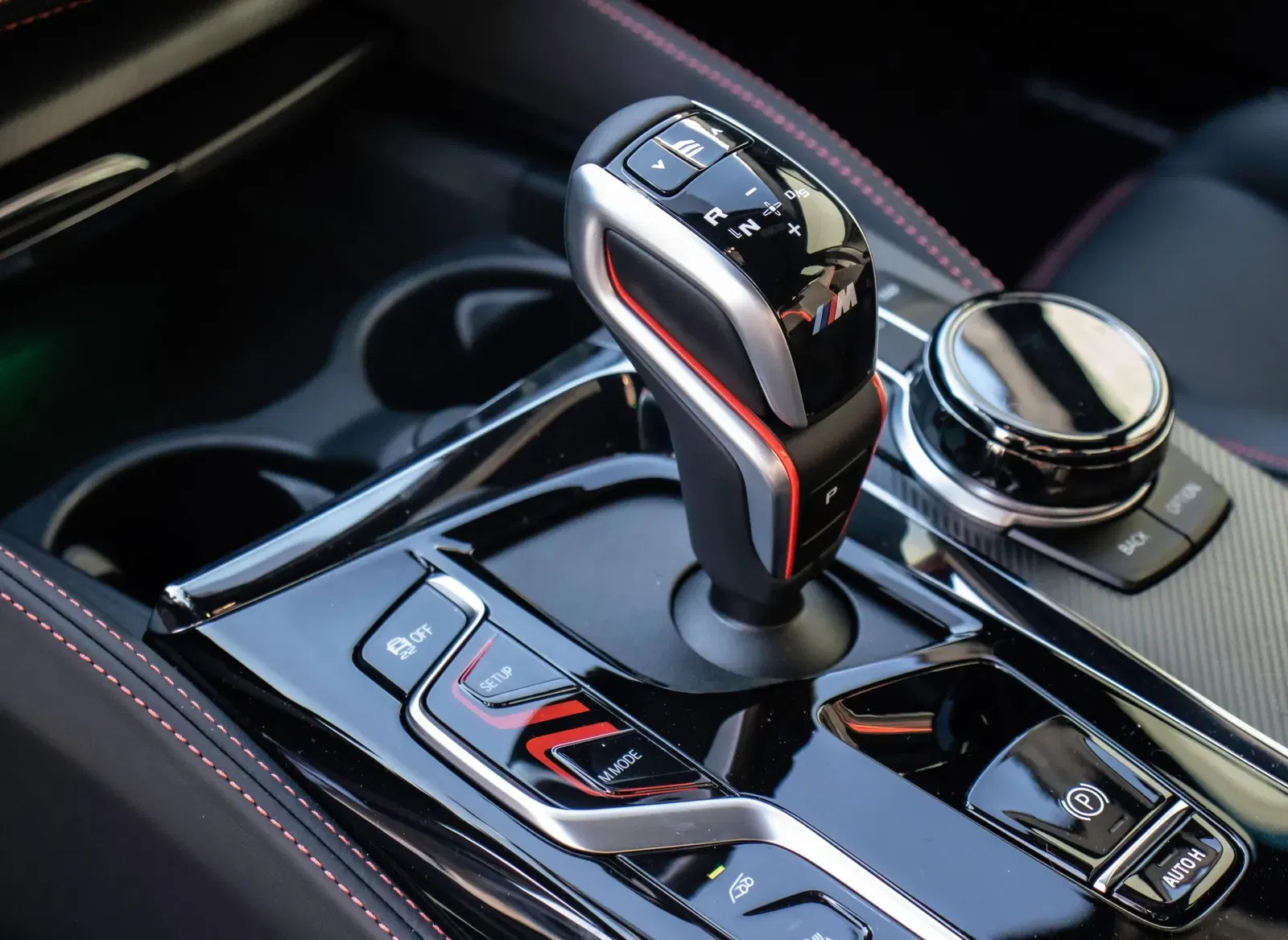 2022 BMW M5 CS