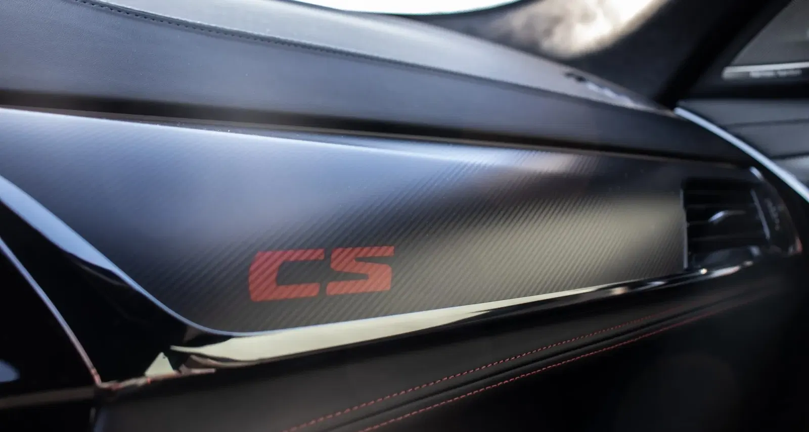 2022 BMW M5 CS